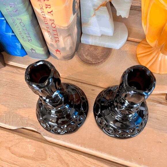 L.E. Smith Mould Weishar Glass Set of 2 Candlestick Holders - Moon & Star Patter - Picture 3 of 6